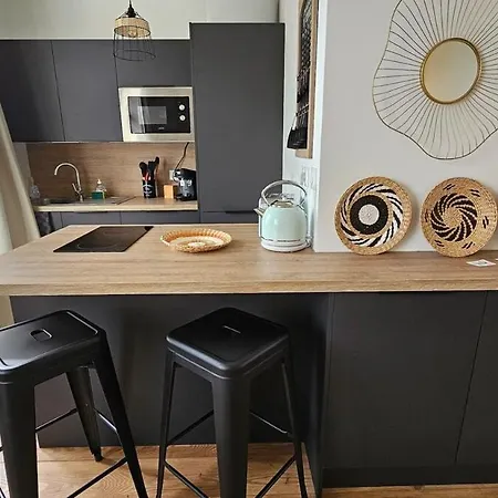 Elegant In A Luxury *