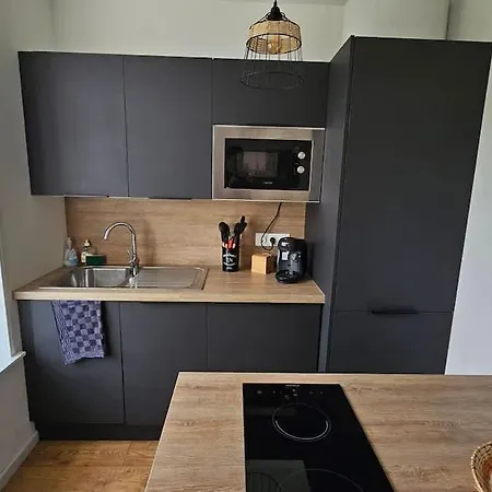 Elegant In A Luxury Appartamento *